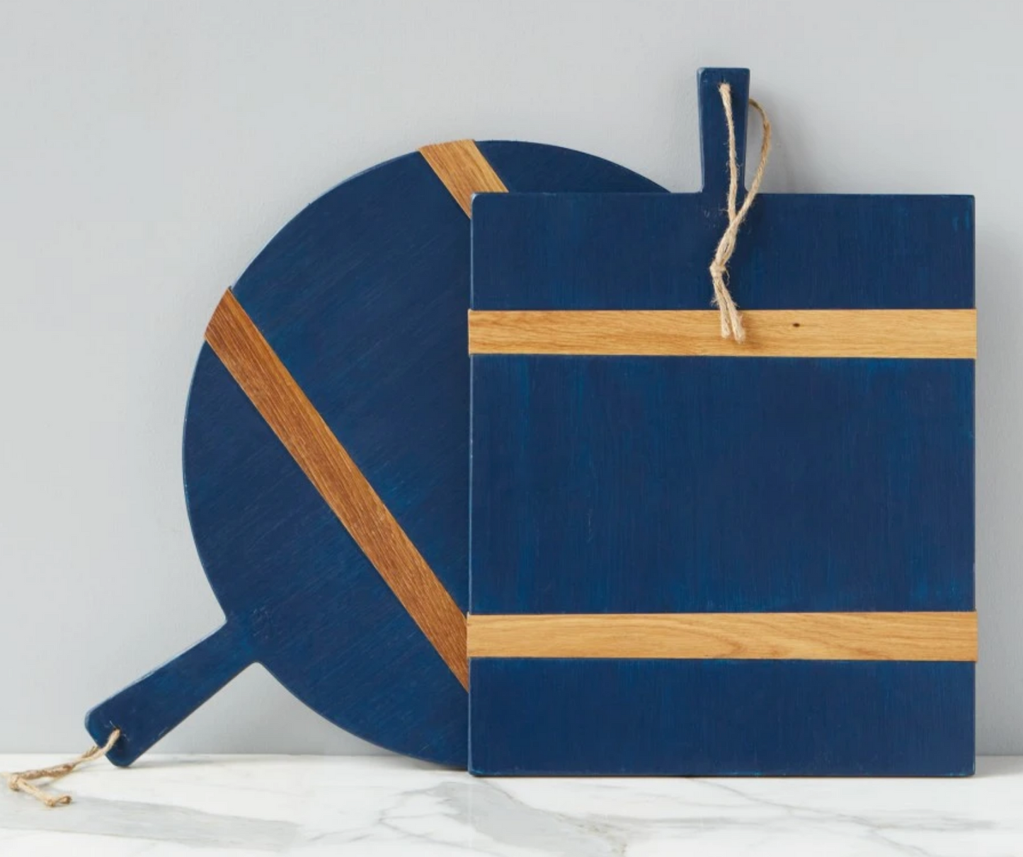 Navy Round Mod Charcuterie Board, Medium