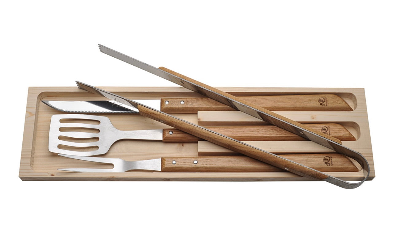 Four-Piece BBQ Set with Oak Handles