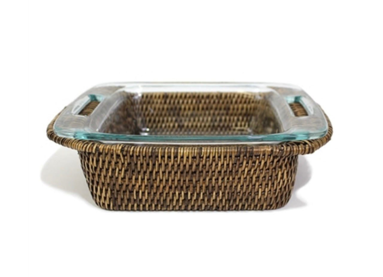 Bakeware in Rattan Baskets