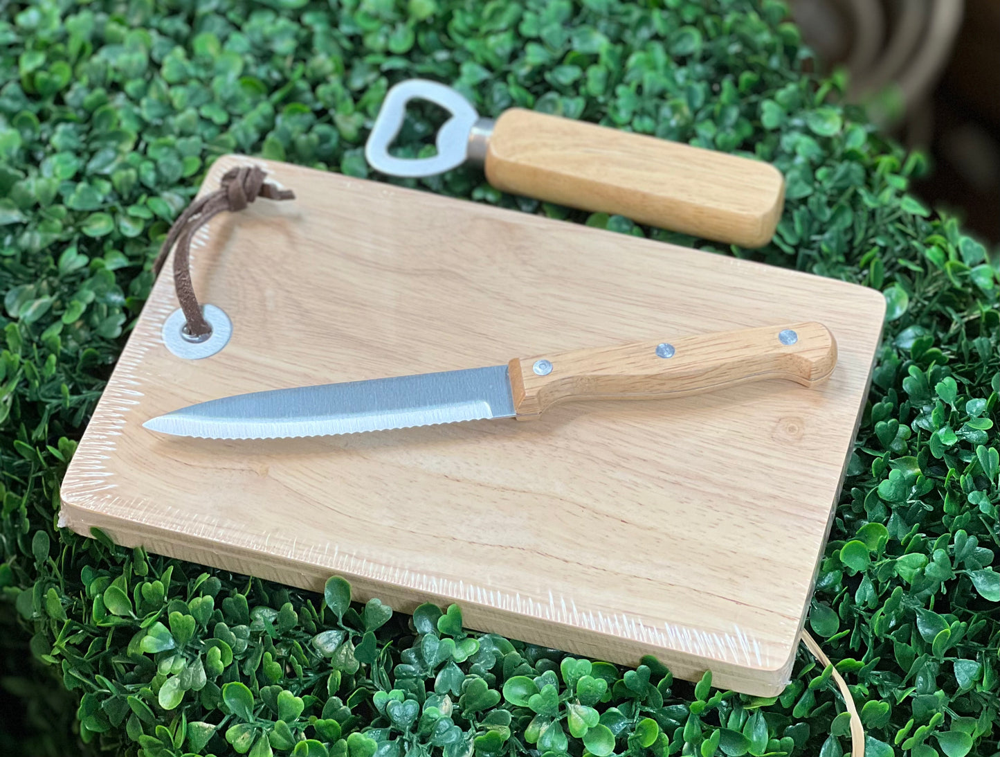 Dorm Dining Essentials