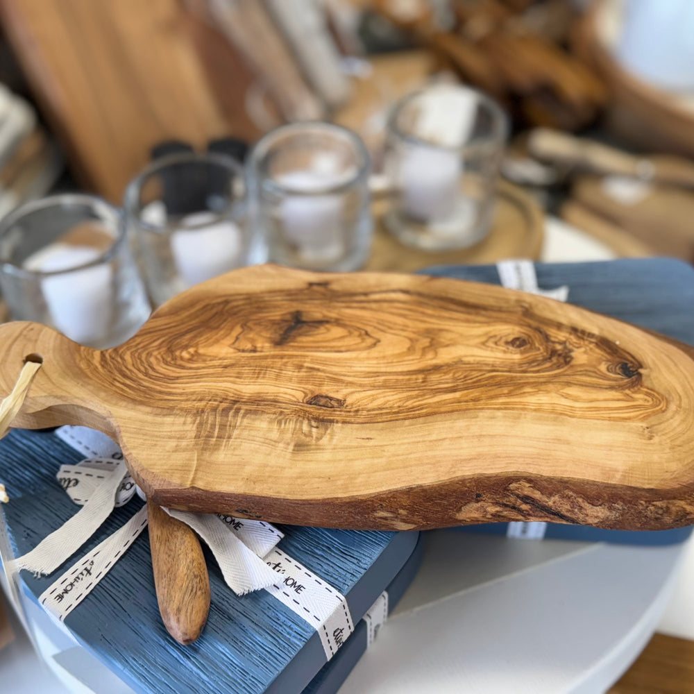 Italian Olivewood Charcuterie and Cheese Paddle Board 12-14"
