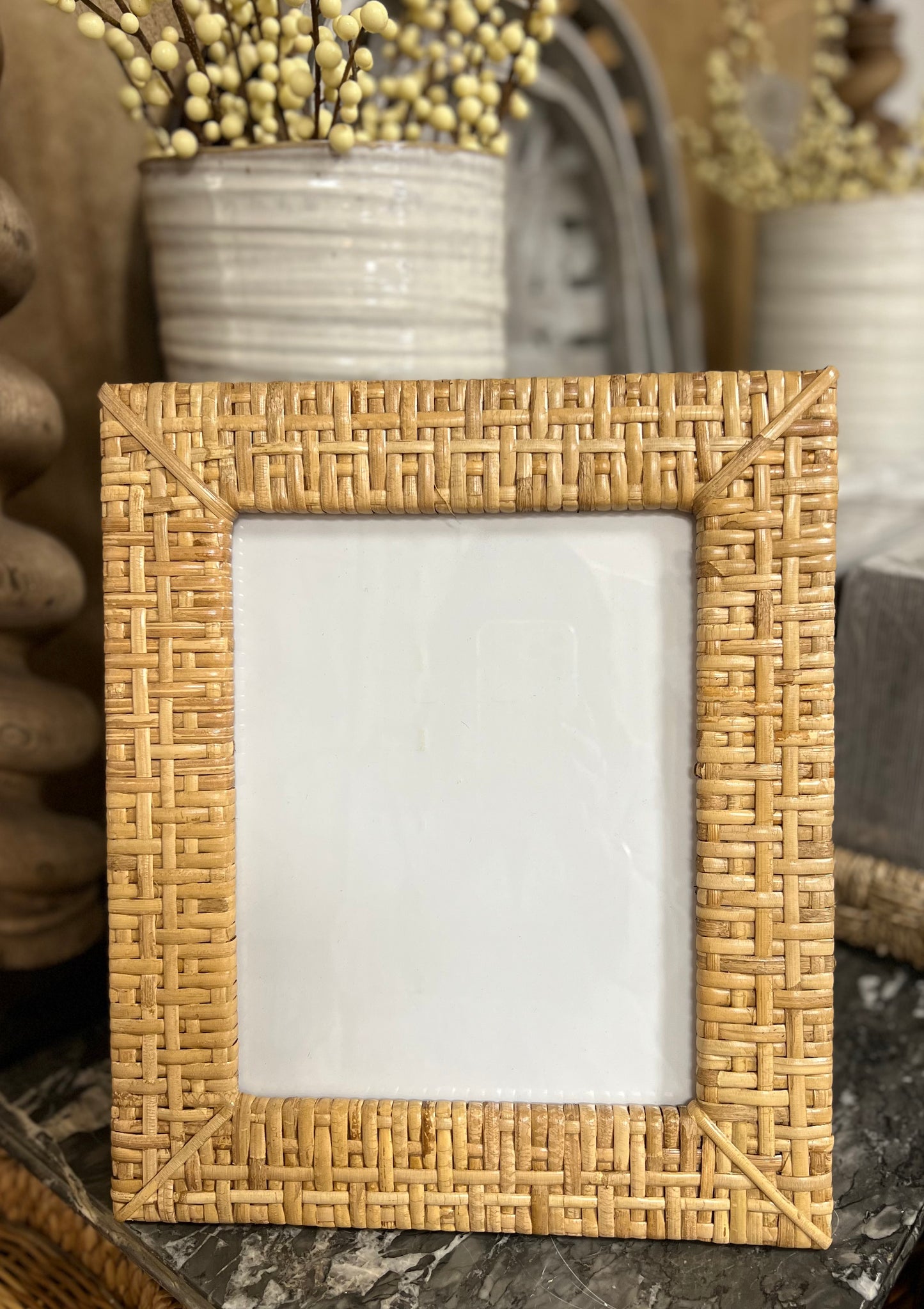 Rattan 8x10 Frame