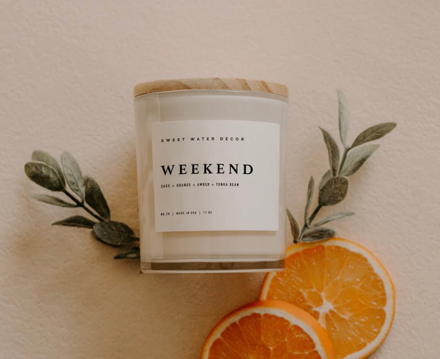 White Soy Candle + Wood Lid ~ 4 Scents