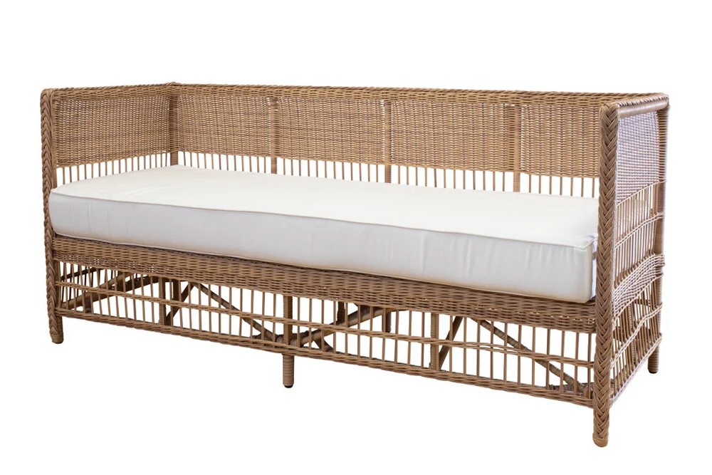 
                      
                        Outdoor Vineyard Daybed
                      
                    