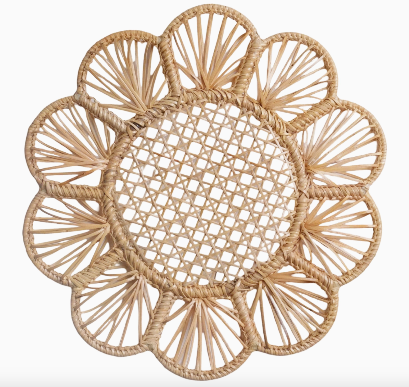 Rattan Placemat with open Daisy Pattern