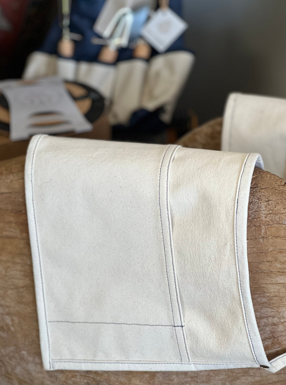 Workshop Canvas Apron - Ivory