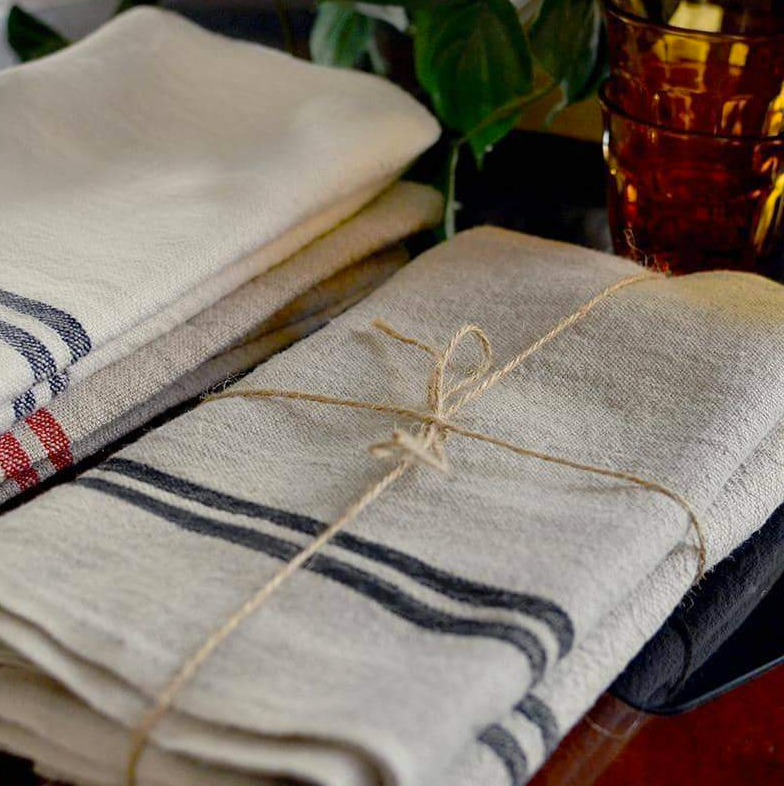 
                      
                        Vintage Linen Napkins, Set of 4
                      
                    