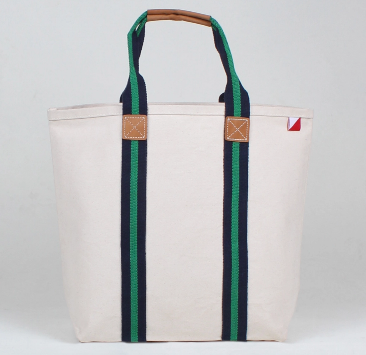 A Classic Canvas Tote!