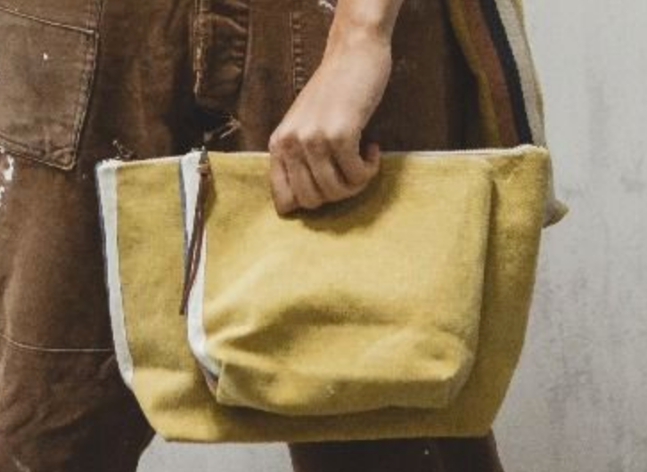 The Ellis Pouch - Ambre