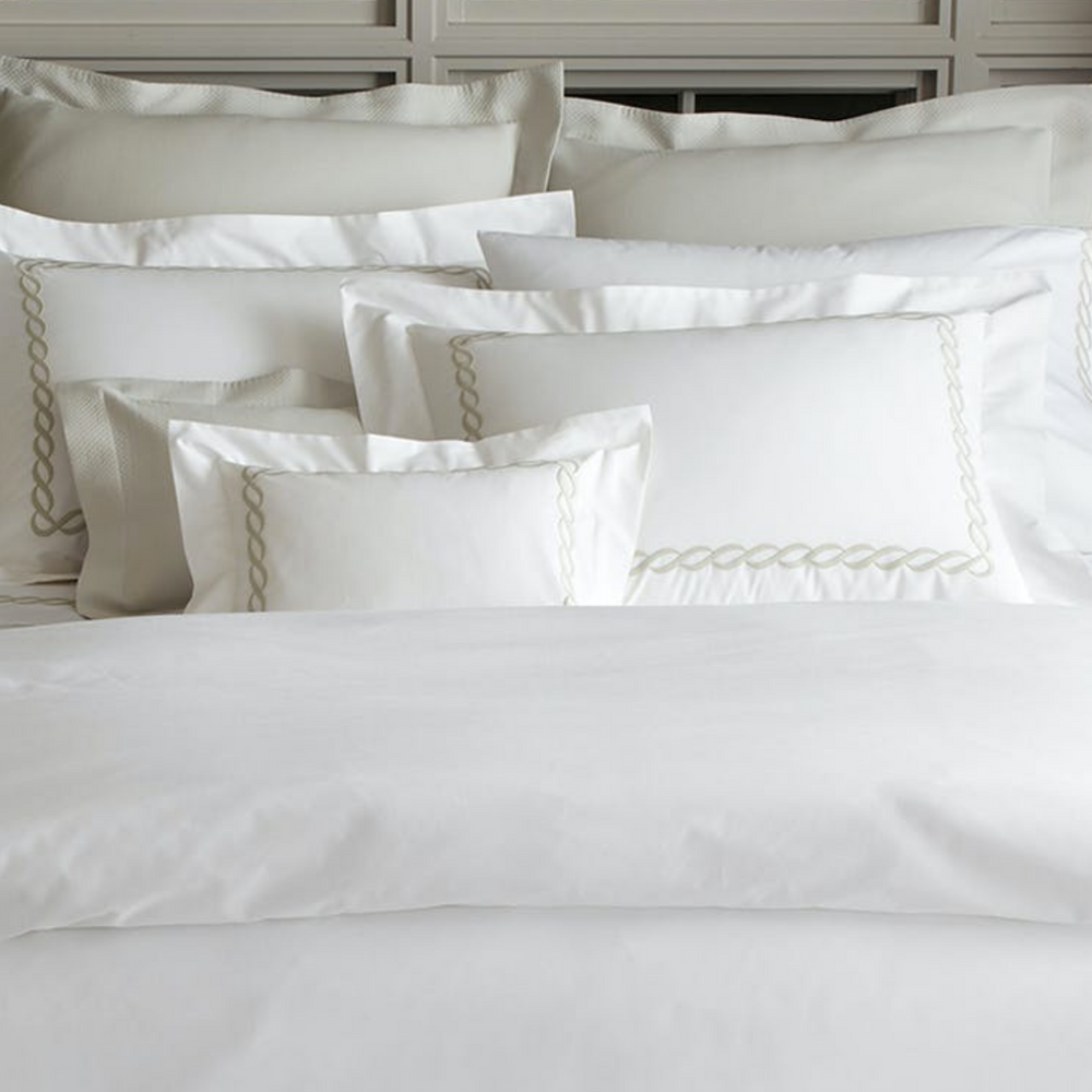 The Classic Chain Bedding by Matouk