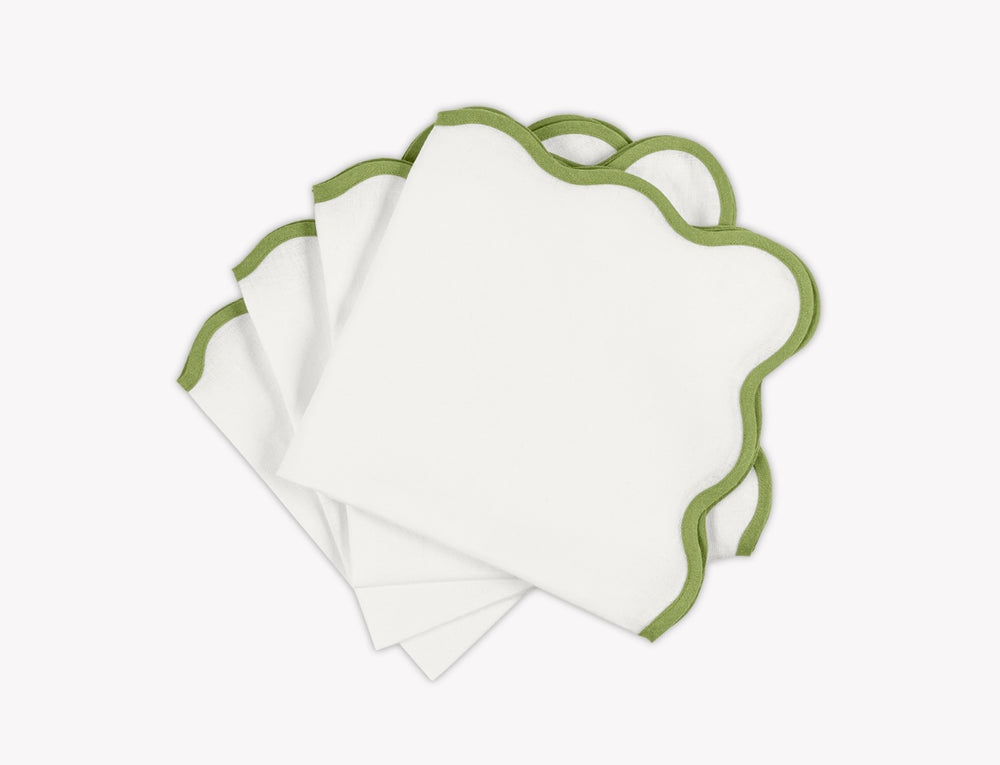 
                      
                        Scallop Edge Napkin by Matouk ~ set of 4 ~ available in 12 colors
                      
                    