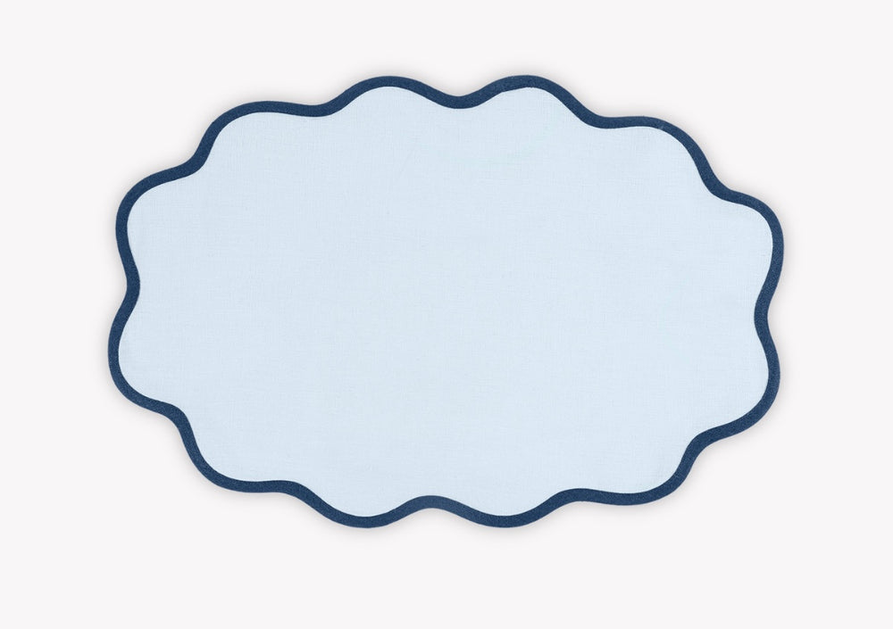 
                      
                        Scallop Edge Oval Placemat by Matouk ~ set of 4 ~ available in 12 colors
                      
                    