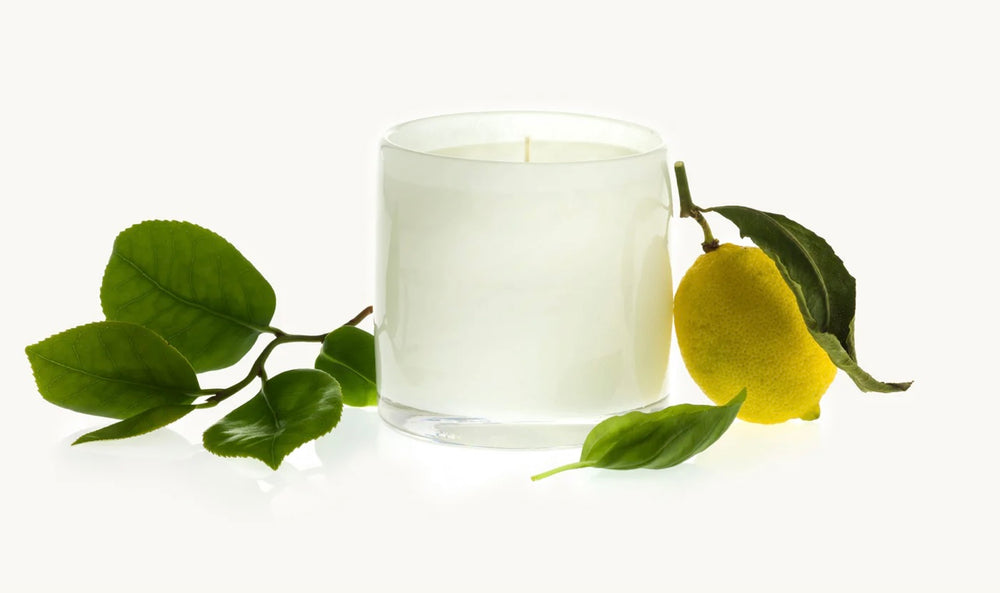 L'Heure du Thé Cylinder Candle - White - Medium 15 oz.