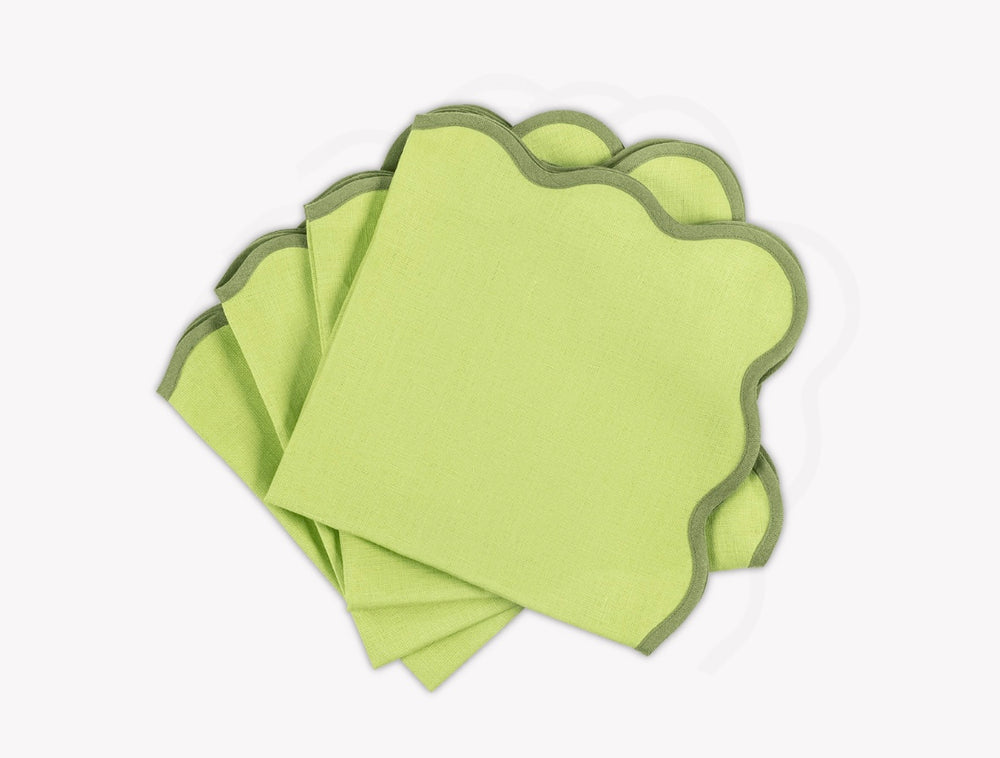 
                      
                        Scallop Edge Napkin by Matouk ~ set of 4 ~ available in 12 colors
                      
                    