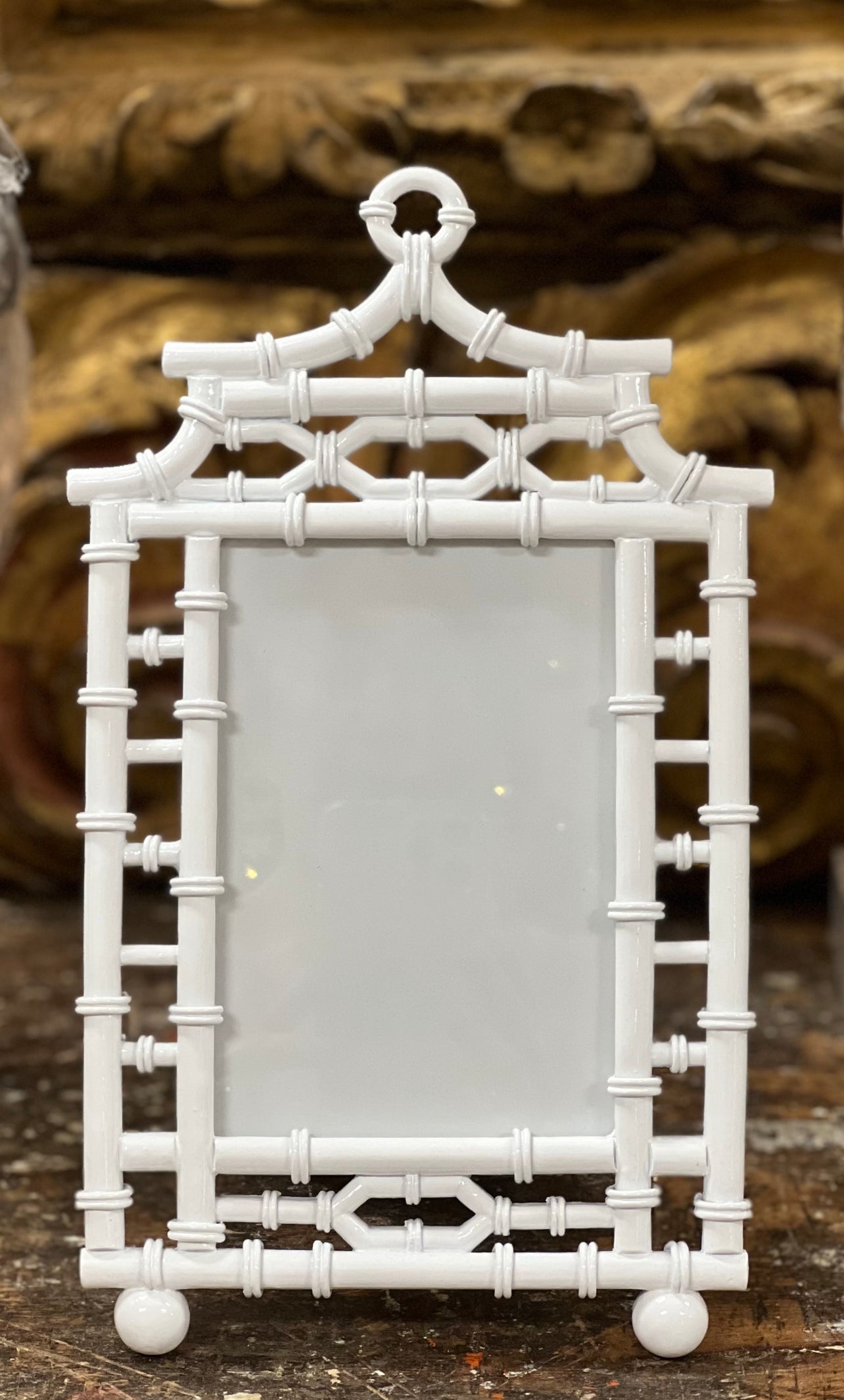 Two's Company White Pagoda 4x6 Photo Frame