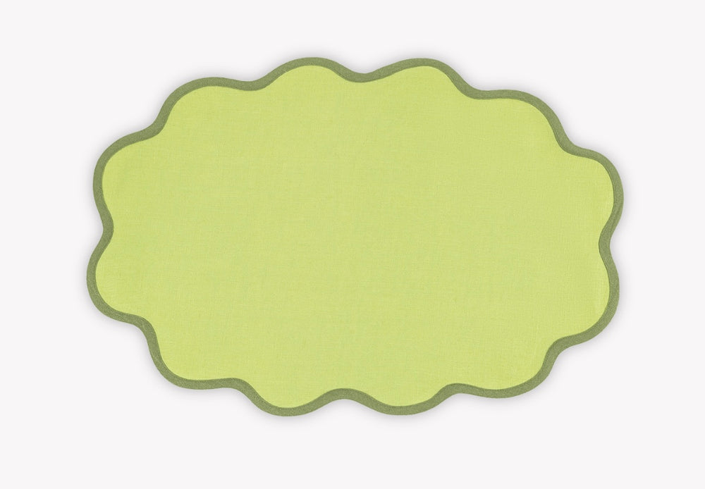 
                      
                        Scallop Edge Oval Placemat by Matouk ~ set of 4 ~ available in 12 colors
                      
                    