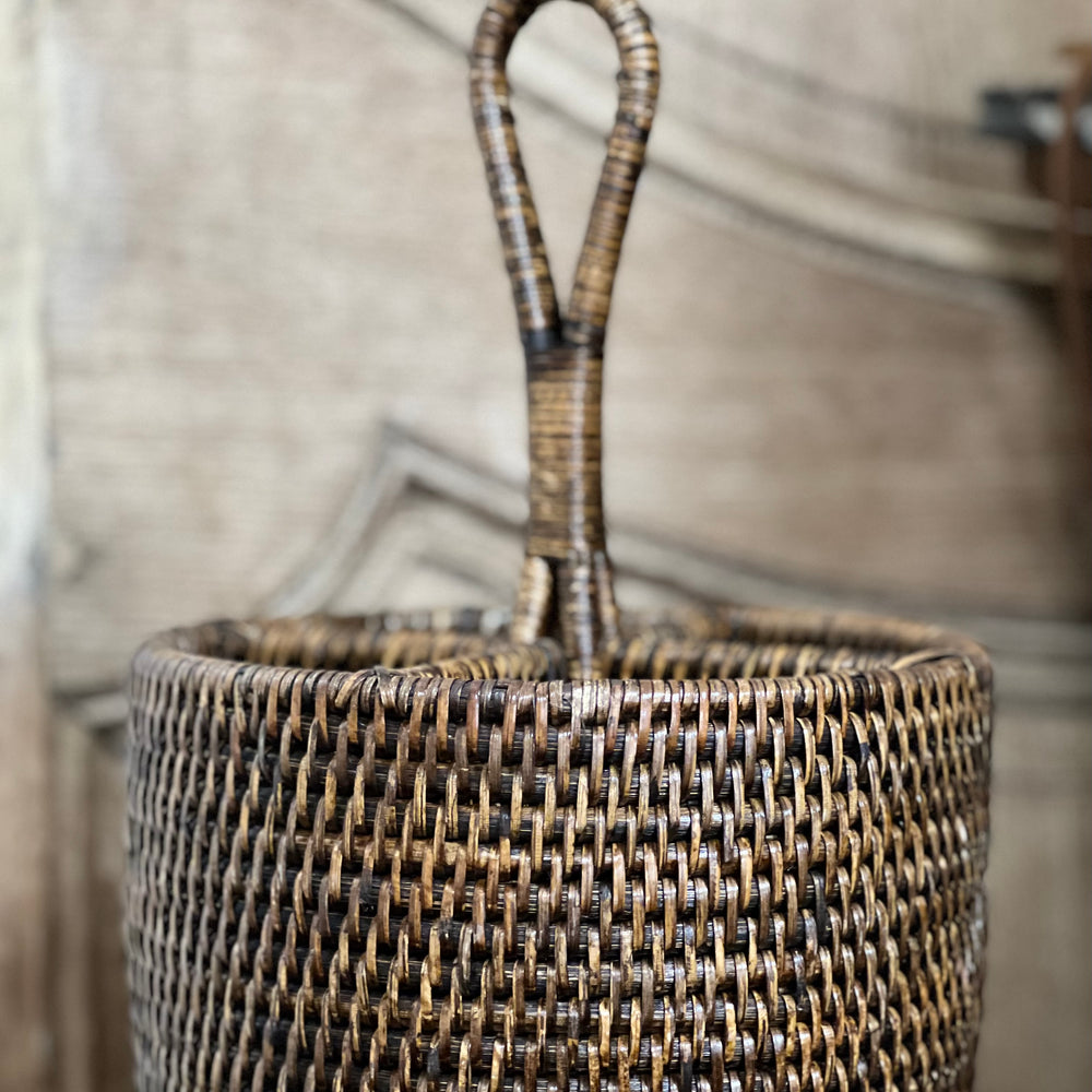 
                      
                        Round Woven Caddy/Cutlery Holder
                      
                    