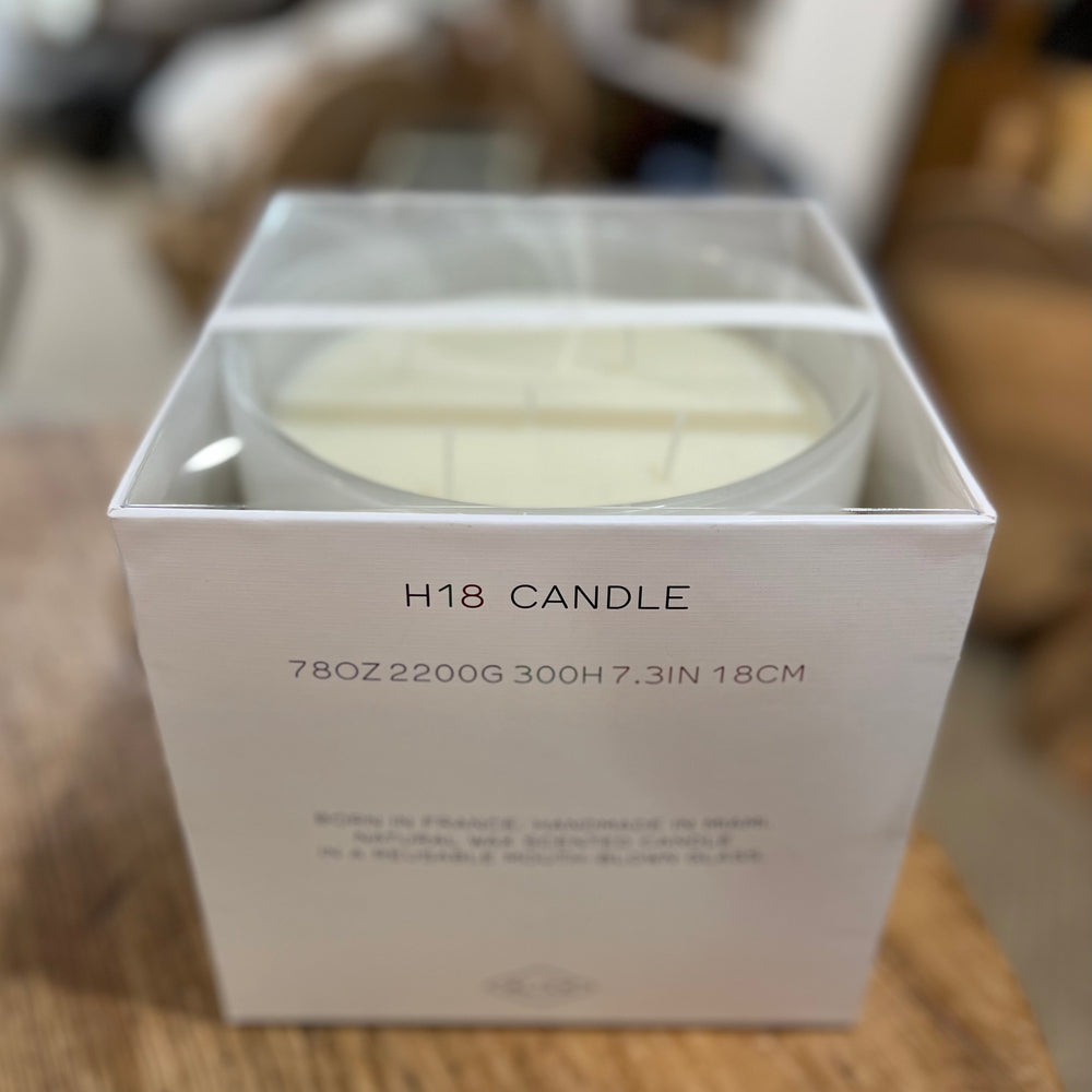 
                      
                        L'Heure du Thé Cylinder Candle - White - Extra Large 78 oz.
                      
                    