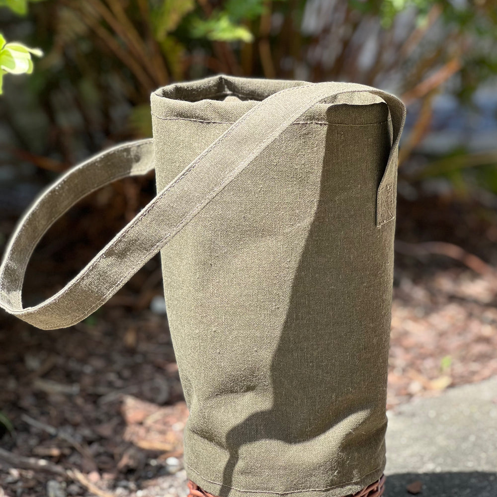 
                      
                        Willow & Canvas Wine Tote
                      
                    